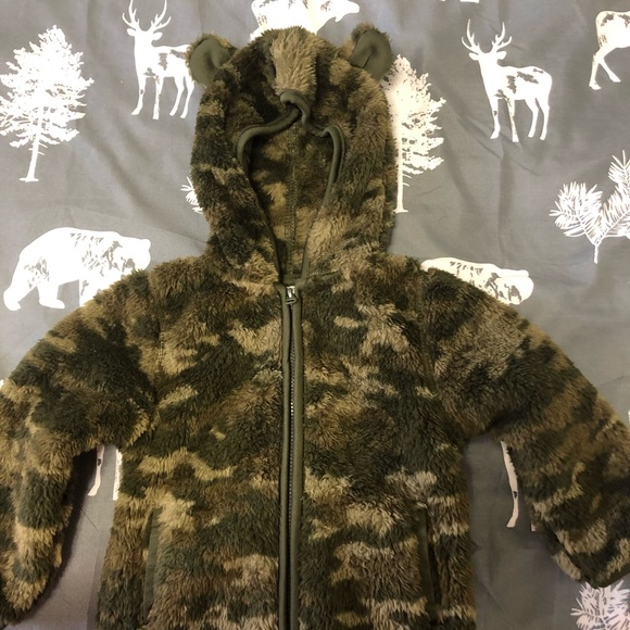 Camo fleece jacket, brand new, cozy - Picture 2 of 4